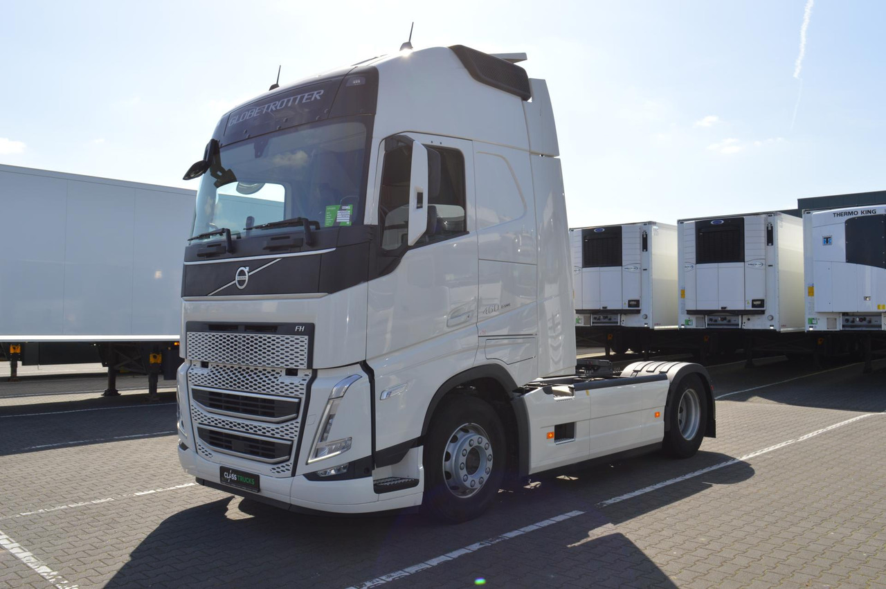 Volvo FH 460 Globetrotter XL i-Save Side Skirts - Tracteur routier: photos 1 Volvo FH 460 Globetrotter XL i-Save Side Skirts - Tracteur routier: photos 1