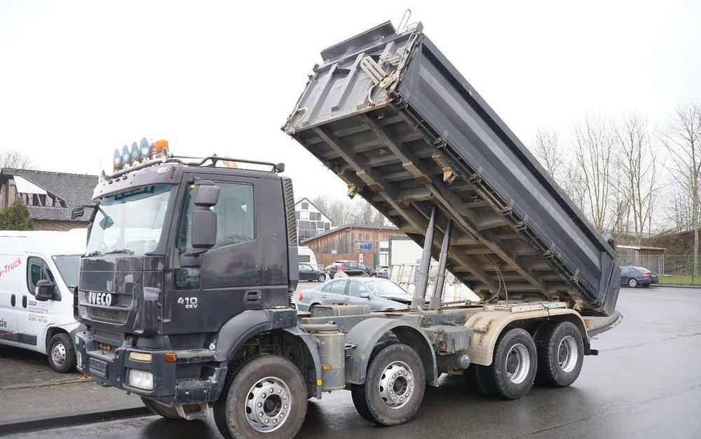 Iveco Trakker 410 Meiller Wywrotka trójstronna 8x4 – 411 KM | Euro 5 | Hydraulika - Camion benne: photos 2 Iveco Trakker 410 Meiller Wywrotka trójstronna 8x4 – 411 KM | Euro 5 | Hydraulika - Camion benne: photos 2