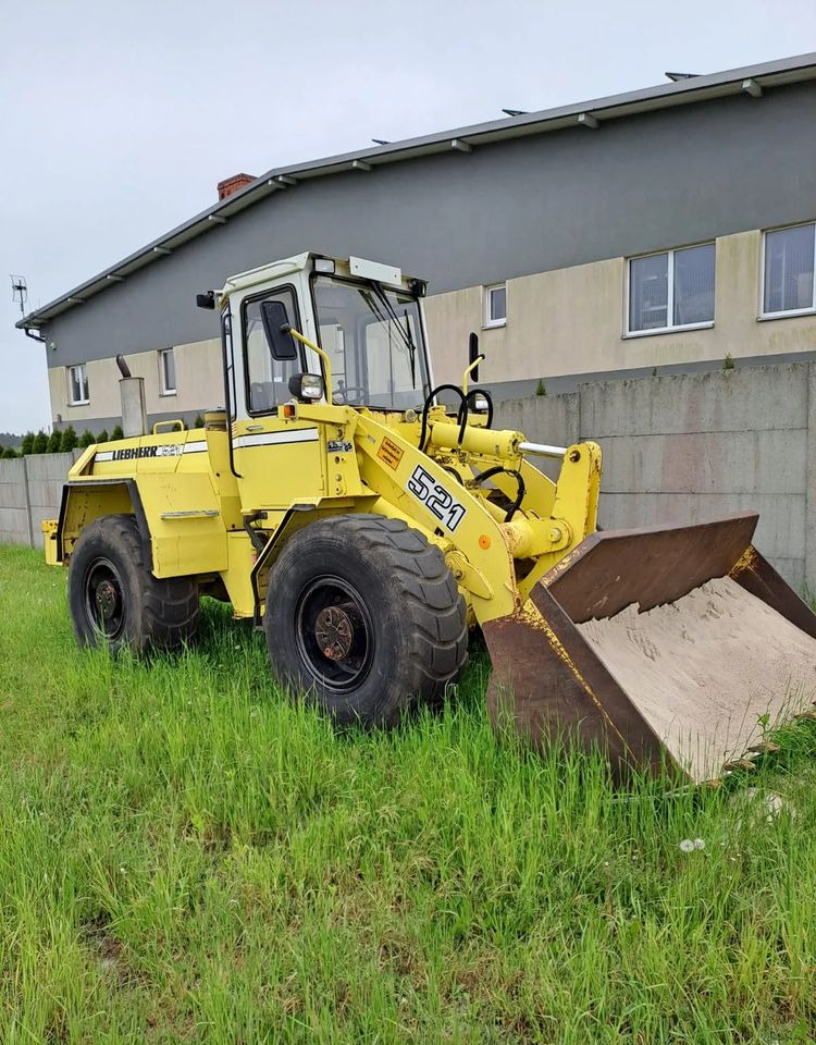 Liebherr L521 – Ładowarka kołowa / Radlader – 1990 – Diesel – - Chargeuse sur pneus: photos 2 Liebherr L521 – Ładowarka kołowa / Radlader – 1990 – Diesel – - Chargeuse sur pneus: photos 2