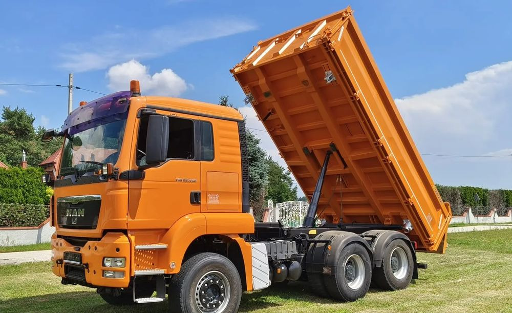MAN TGS 26.440 | 6x4 | Retarder | Wywrotka Meiller trójstronna | Euro 5 | - Camion benne: photos 1 MAN TGS 26.440 | 6x4 | Retarder | Wywrotka Meiller trójstronna | Euro 5 | - Camion benne: photos 1