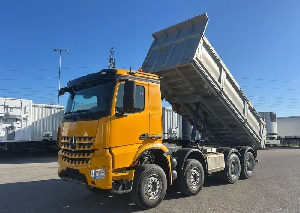 Mercedes-Benz Arocs 4145 8x4 | Meiller Kipper |Wywrotka trójstronna | Bordmatik | 453 KM | Euro 6 | 2018 - Camion benne: photos 1 Mercedes-Benz Arocs 4145 8x4 | Meiller Kipper |Wywrotka trójstronna | Bordmatik | 453 KM | Euro 6 | 2018 - Camion benne: photos 1