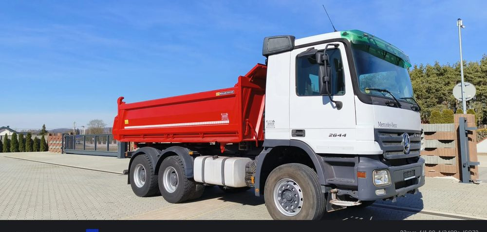 Mercedes-Benz Mercedes-Benz Actros 2644 K/ 6x4 / Meiller Retarder /Wywrotka/Euro 3 - Camion benne: photos 2 Mercedes-Benz Mercedes-Benz Actros 2644 K/ 6x4 / Meiller Retarder /Wywrotka/Euro 3 - Camion benne: photos 2