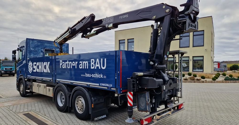 Scania Scania/ R 500/ 6x2 /Fassi F 215 AS - Camion plateau, Camion grue: photos 4 Scania Scania/ R 500/ 6x2 /Fassi F 215 AS - Camion plateau, Camion grue: photos 4