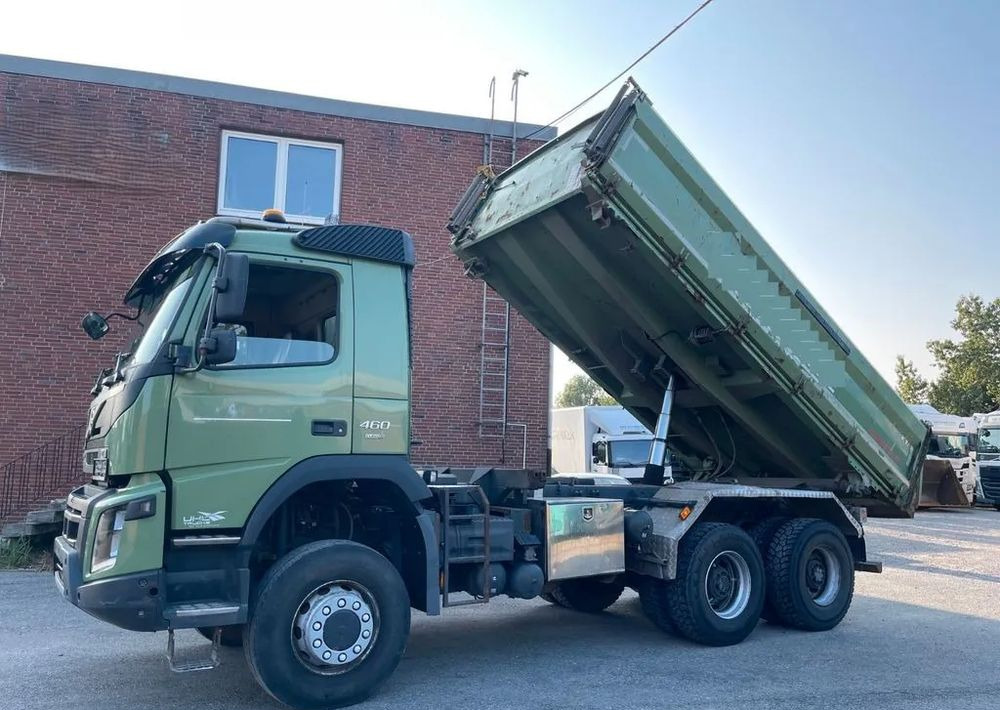 Volvo 460 | Wywrotka trójstronna 6x6 | Euro 6 | Klima | Nawigacja | Automatyczna - Camion benne: photos 3 Volvo 460 | Wywrotka trójstronna 6x6 | Euro 6 | Klima | Nawigacja | Automatyczna - Camion benne: photos 3