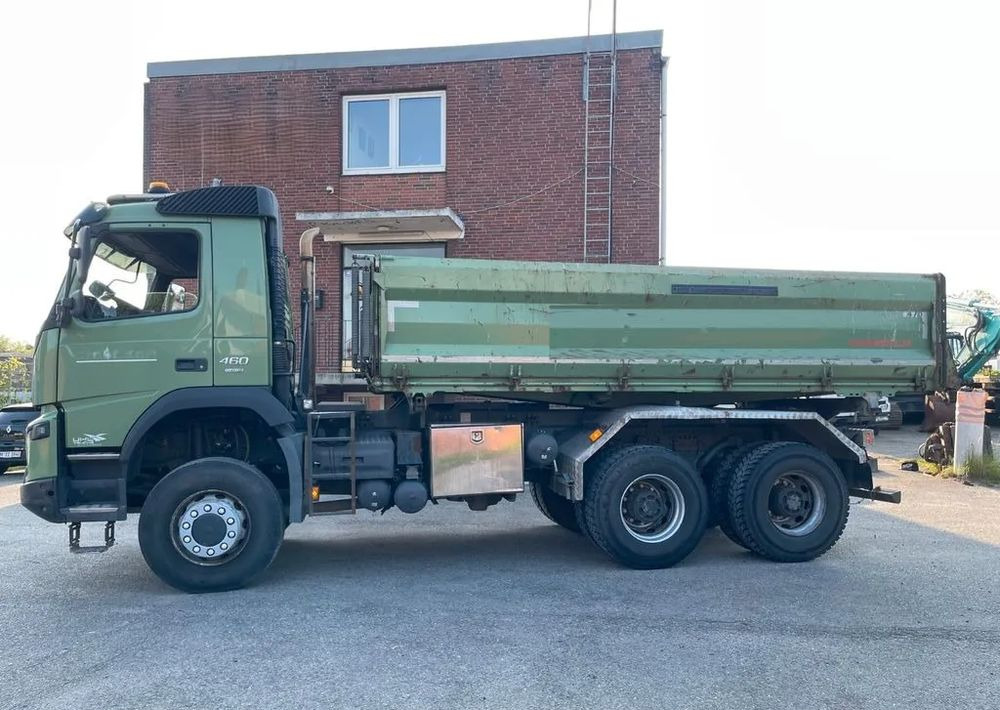 Volvo 460 | Wywrotka trójstronna 6x6 | Euro 6 | Klima | Nawigacja | Automatyczna - Camion benne: photos 1 Volvo 460 | Wywrotka trójstronna 6x6 | Euro 6 | Klima | Nawigacja | Automatyczna - Camion benne: photos 1