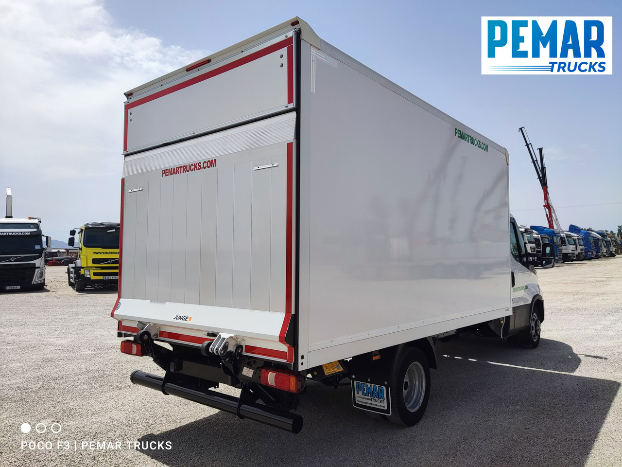 IVECO DAILY 35C16 CAJA CERRADA DOBLE RUEDA - Fourgon utilitaire: photos 5 IVECO DAILY 35C16 CAJA CERRADA DOBLE RUEDA - Fourgon utilitaire: photos 5