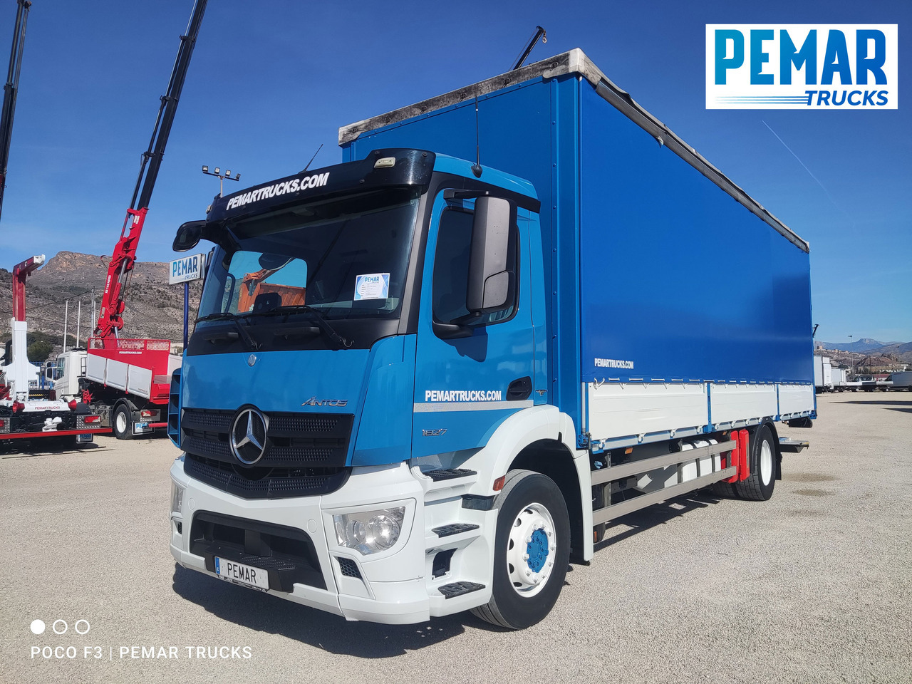 MERCEDES-BENZ ANTOS 1827 SEMITAUTLINER RETARDER - Camion à rideaux coulissants: photos 1 MERCEDES-BENZ ANTOS 1827 SEMITAUTLINER RETARDER - Camion à rideaux coulissants: photos 1