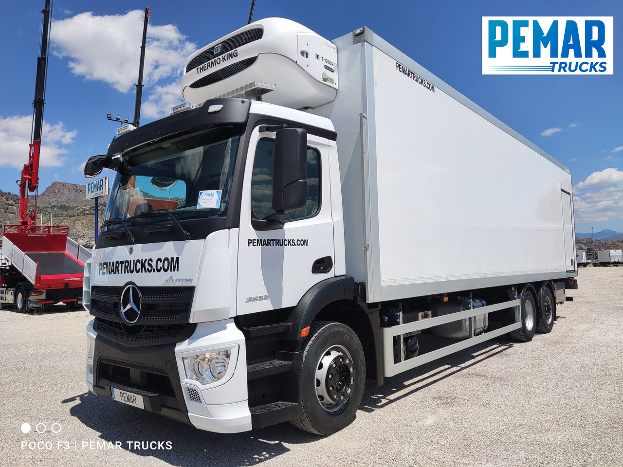 MERCEDES-BENZ ANTOS 2535 6X2 FRIGORIFICO - Camion frigorifique: photos 1 MERCEDES-BENZ ANTOS 2535 6X2 FRIGORIFICO - Camion frigorifique: photos 1
