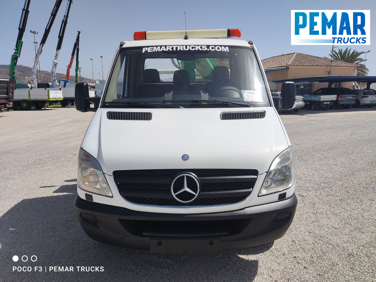 MERCEDES-BENZ SPRINTER 515 CDI GRUA CAJA FIJA 150 CV - Camion plateau, Camion grue: photos 2 MERCEDES-BENZ SPRINTER 515 CDI GRUA CAJA FIJA 150 CV - Camion plateau, Camion grue: photos 2