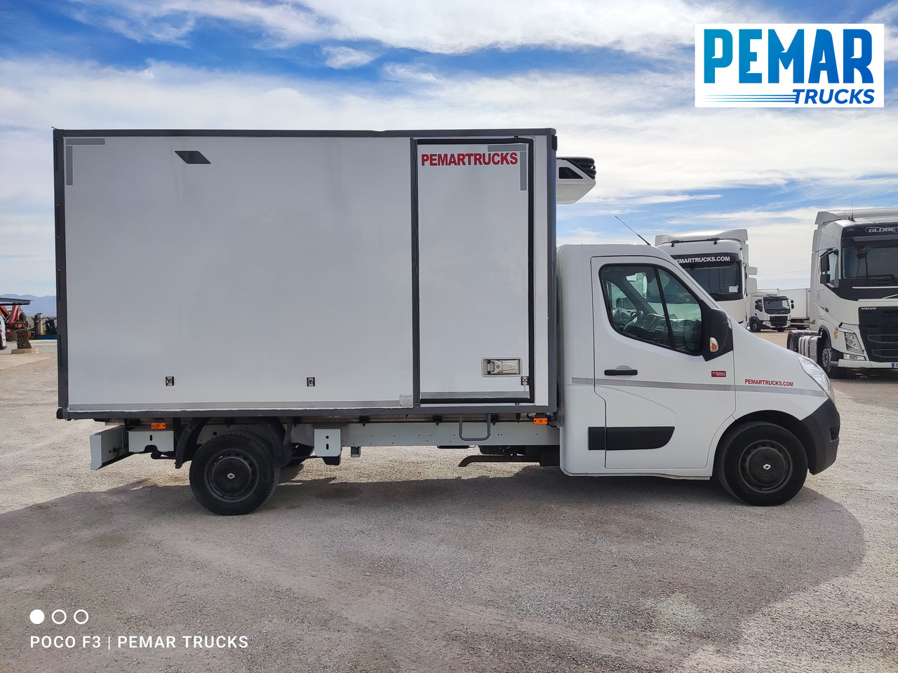 RENAULT MASTER 2.3 DCI FRIGORIFICA 135 CV - 3.5T - Utilitaire frigorifique: photos 4 RENAULT MASTER 2.3 DCI FRIGORIFICA 135 CV - 3.5T - Utilitaire frigorifique: photos 4