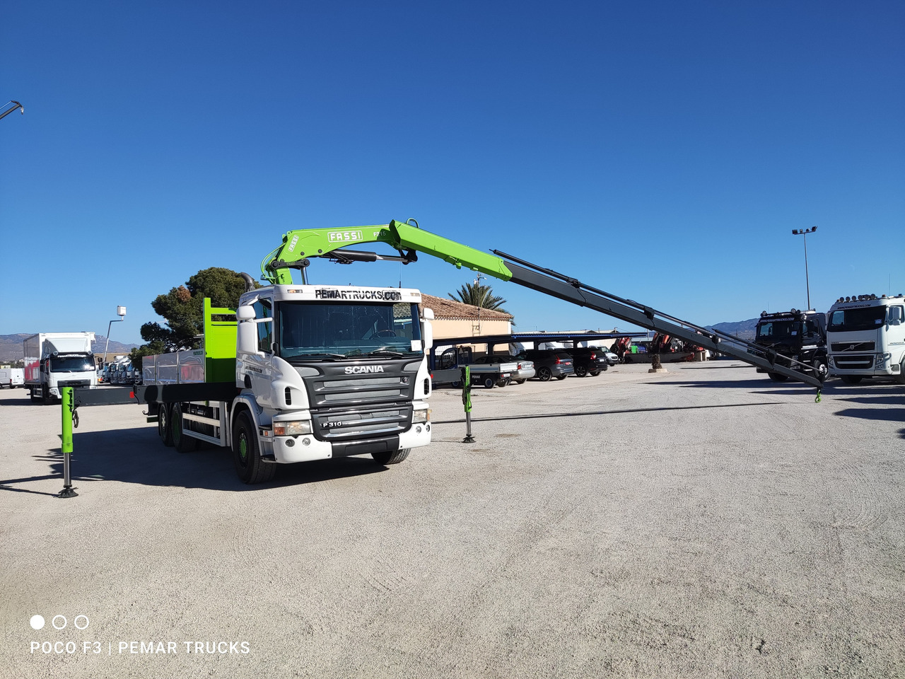 Camion grue SCANIA P 310 6X2 GRUA CAJA FIJA FASSI F 210: photos 32