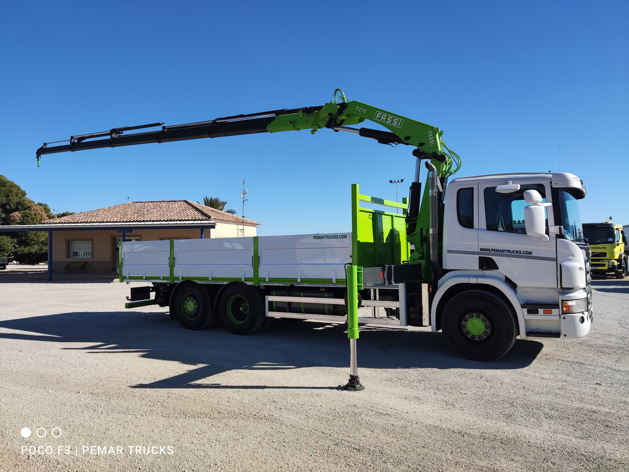 Camion grue SCANIA P 310 6X2 GRUA CAJA FIJA FASSI F 210: photos 30