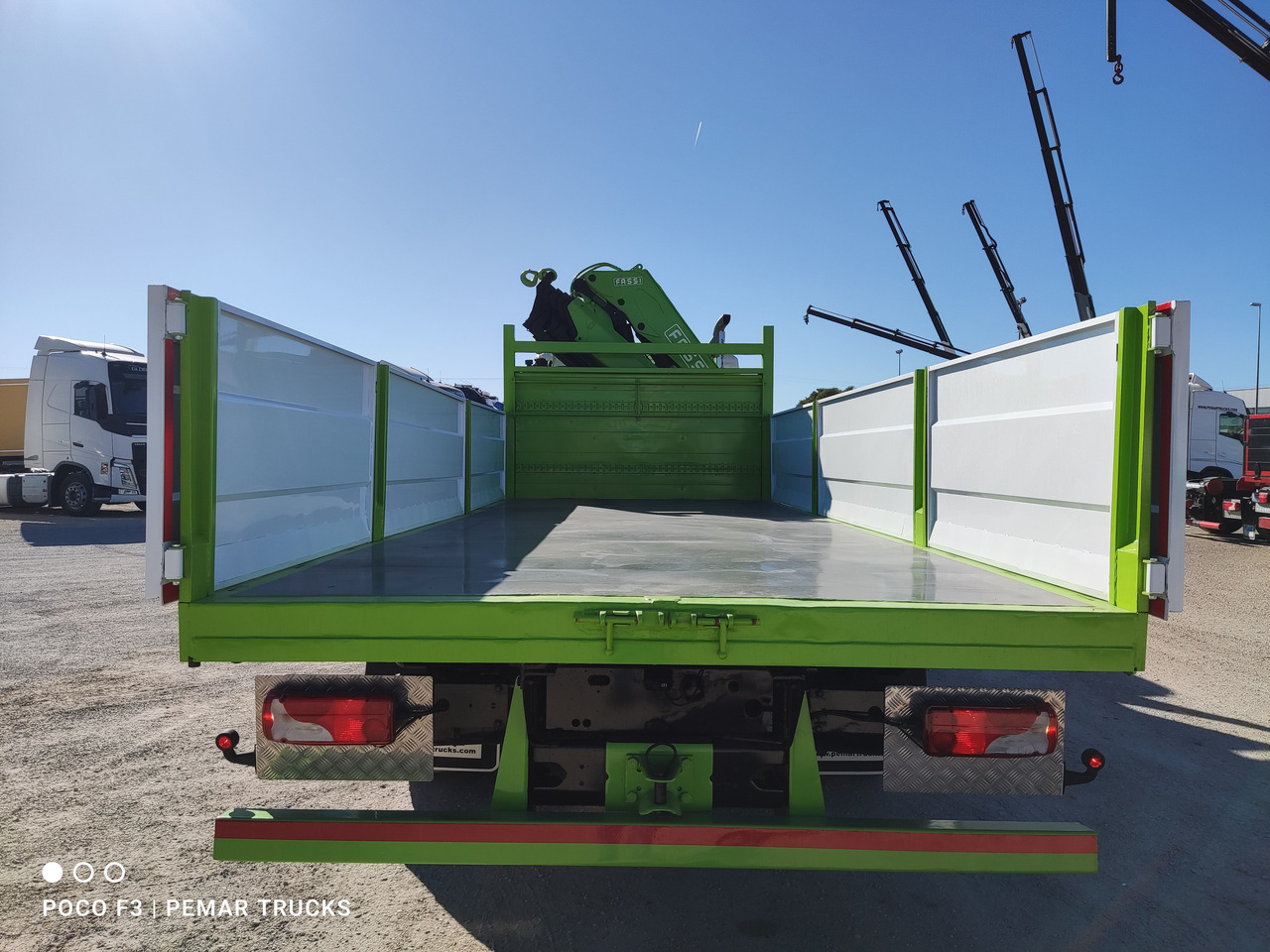Camion grue SCANIA P 310 6X2 GRUA CAJA FIJA FASSI F 210: photos 26