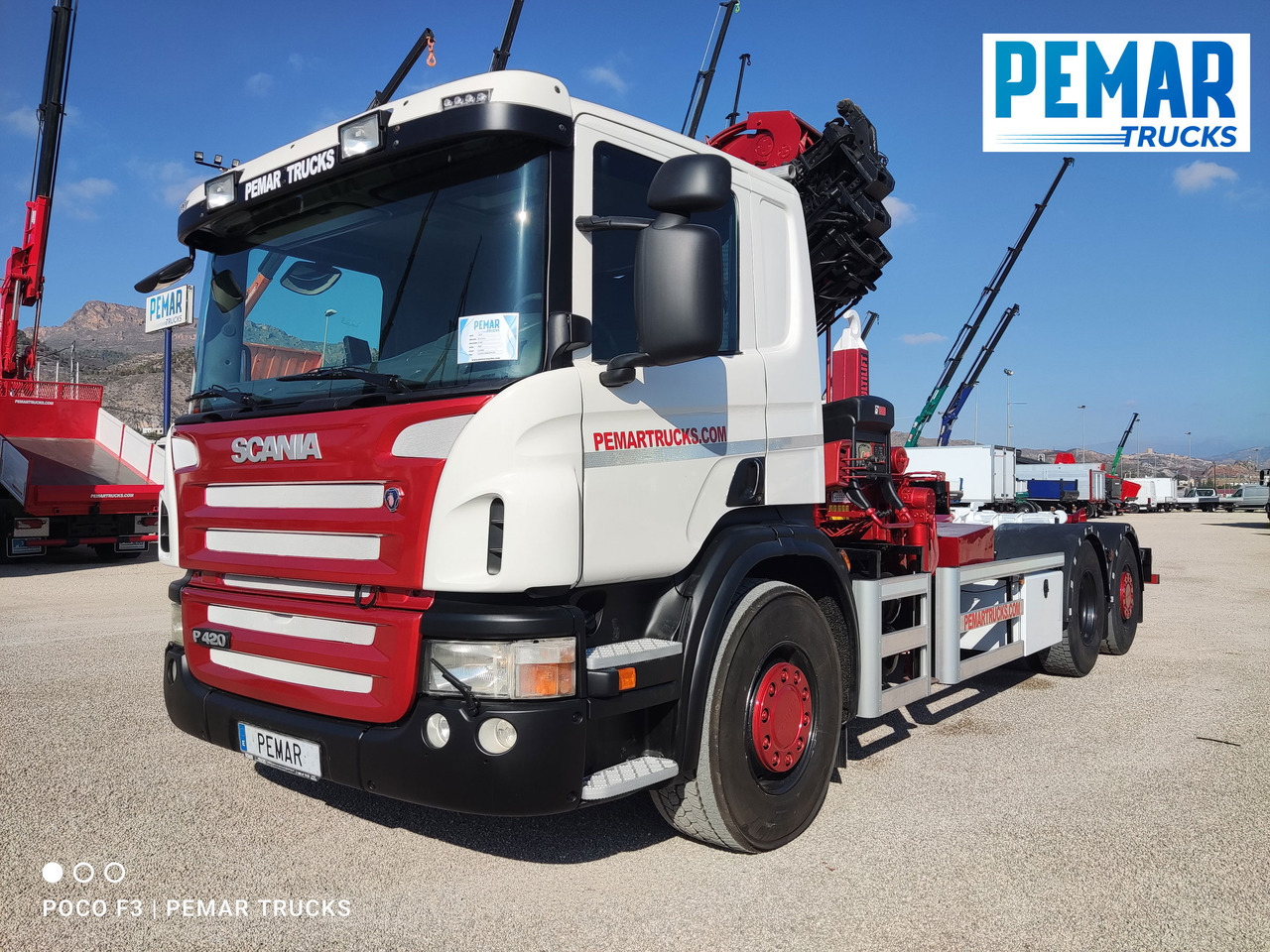 SCANIA P 420 GRUA GANCHO MULTILIFT 6X2 - Camion grue: photos 2 SCANIA P 420 GRUA GANCHO MULTILIFT 6X2 - Camion grue: photos 2