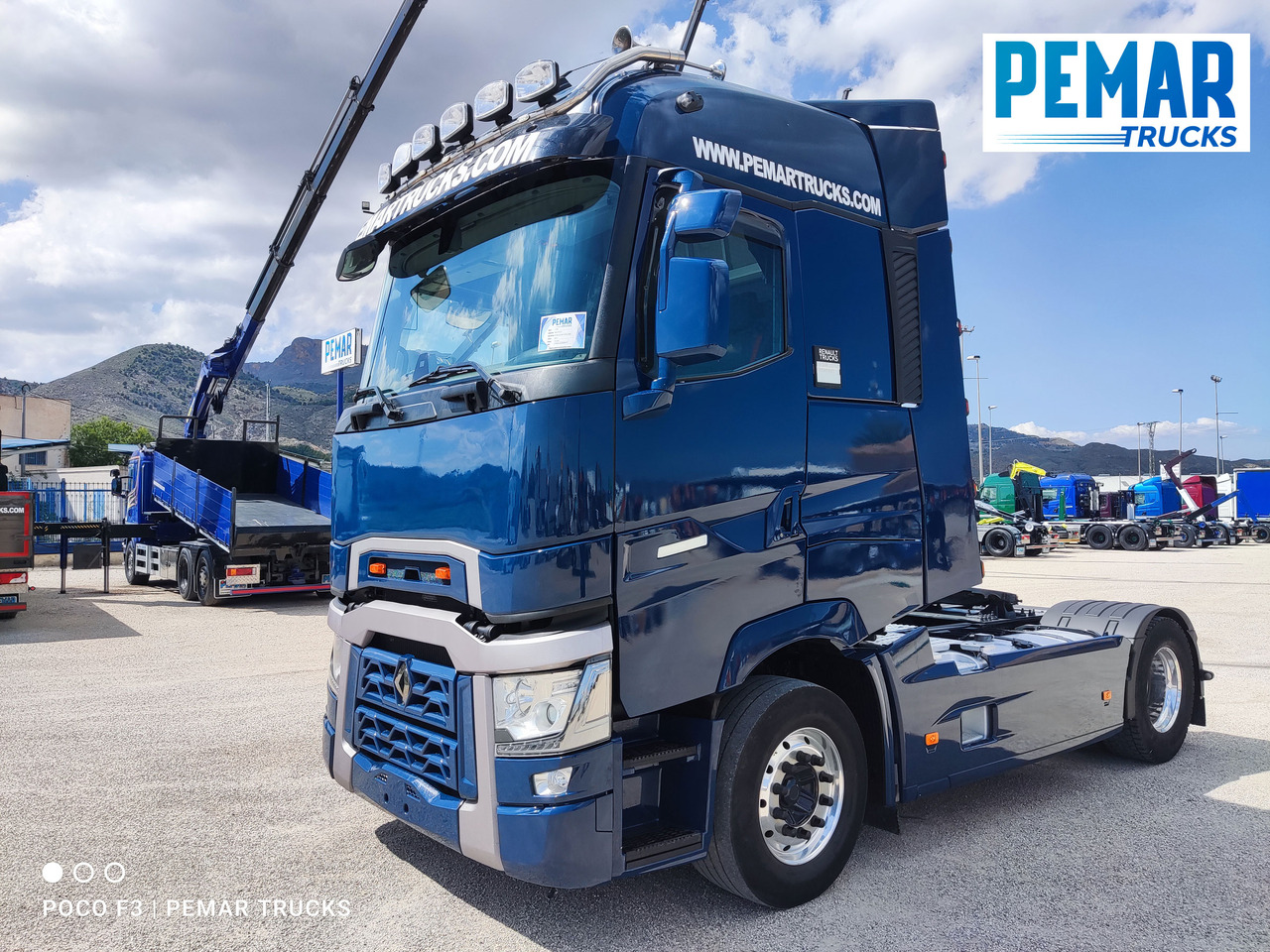 RENAULT T 520 HIGH COMFORT EURO 6 - Tracteur routier: photos 1 RENAULT T 520 HIGH COMFORT EURO 6 - Tracteur routier: photos 1