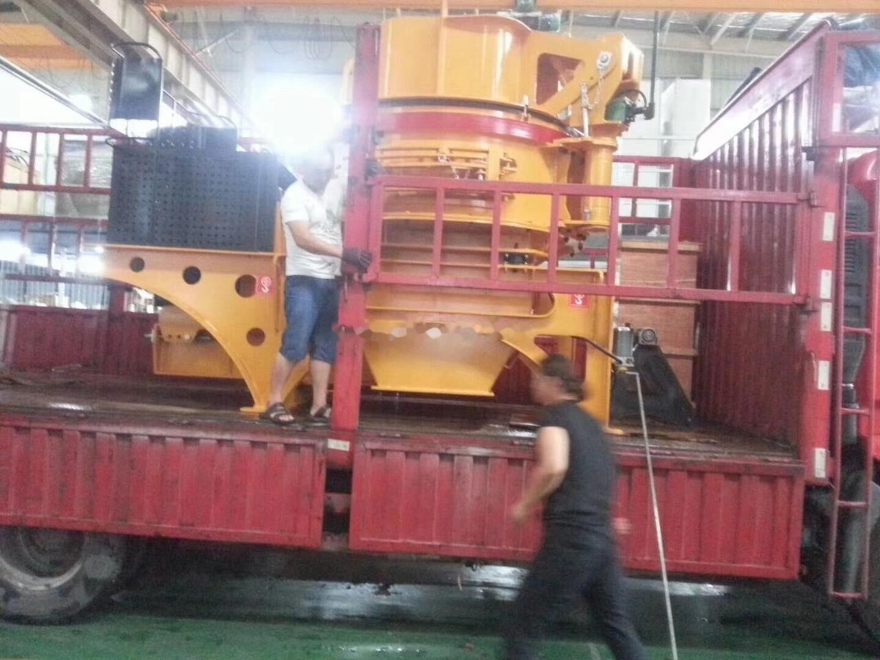 Kinglink KL7 VSI Crusher | Sand Making Machine 50TPH - Concasseur à percussion: photos 4 Kinglink KL7 VSI Crusher | Sand Making Machine 50TPH - Concasseur à percussion: photos 4