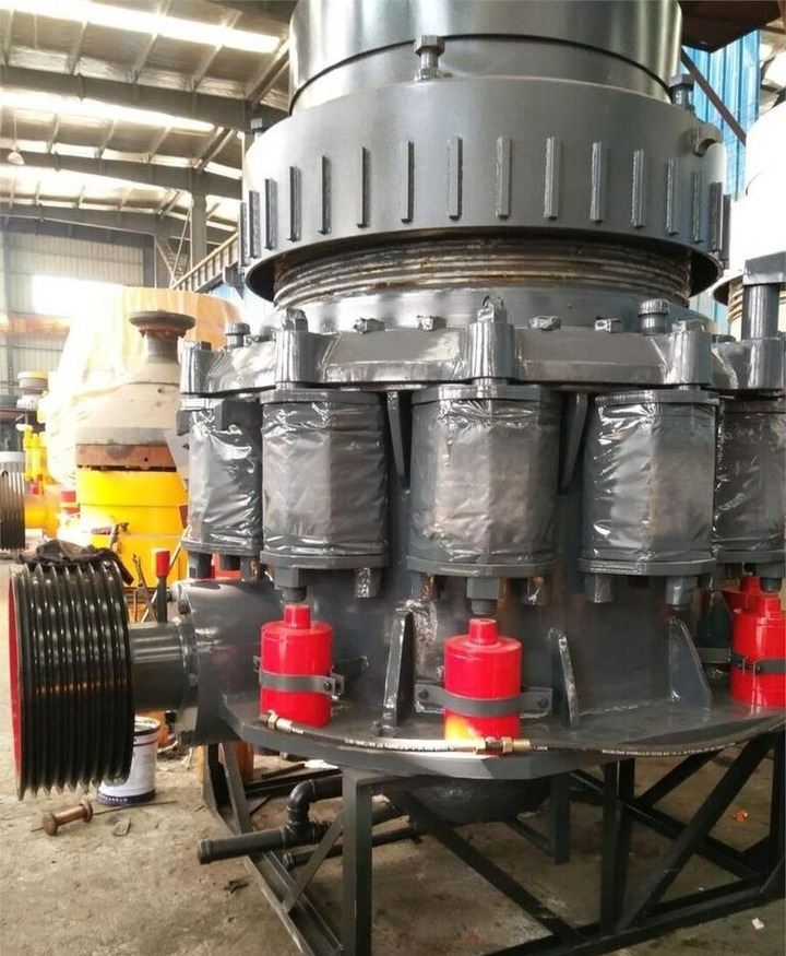 Kinglink KLC1500 Iron Ore Cone Crusher - Concasseur à cône: photos 2 Kinglink KLC1500 Iron Ore Cone Crusher - Concasseur à cône: photos 2