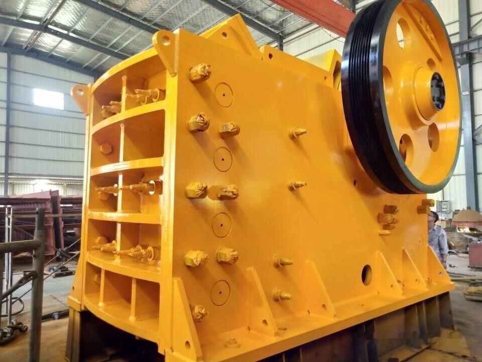 Kinglink PE4860 Heavy big Jaw Crusher for Granite and Basalt - Concasseur à mâchoires: photos 1 Kinglink PE4860 Heavy big Jaw Crusher for Granite and Basalt - Concasseur à mâchoires: photos 1
