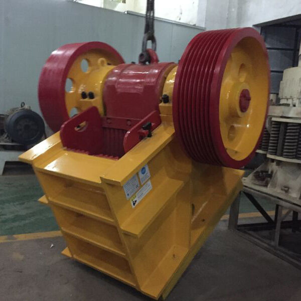 Kinglink Small Stone Jaw Crusher PE400x600 | PE16X24 - Concasseur à mâchoires: photos 2 Kinglink Small Stone Jaw Crusher PE400x600 | PE16X24 - Concasseur à mâchoires: photos 2