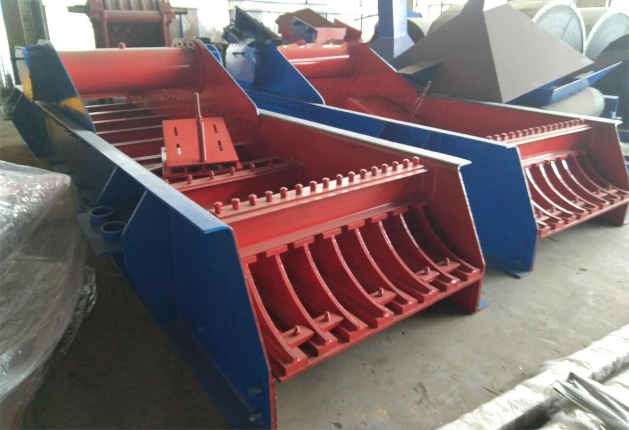 Kinglink ZSW600x150 Vibrating Feeder - Machine d'exploitation minière: photos 3 Kinglink ZSW600x150 Vibrating Feeder - Machine d'exploitation minière: photos 3