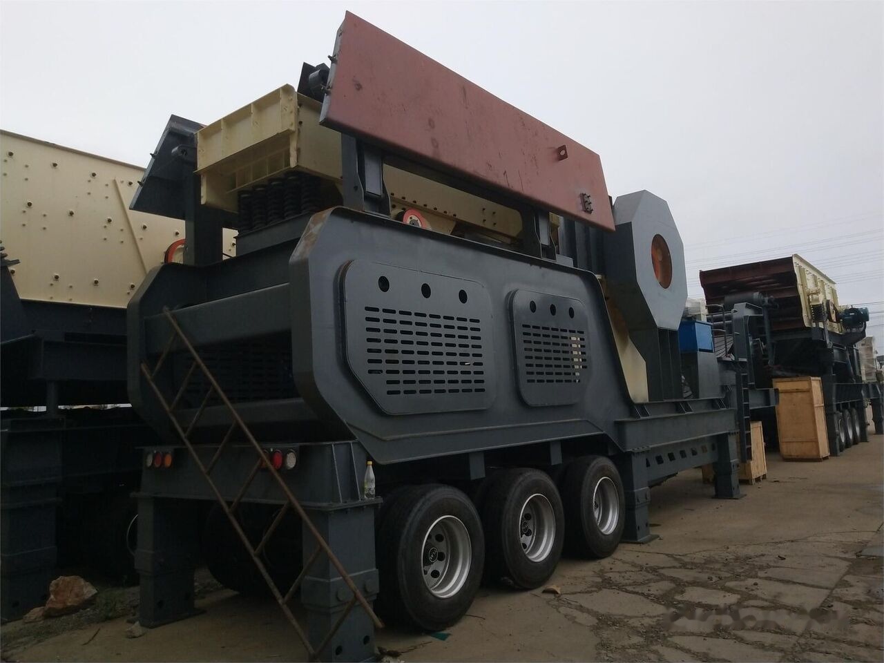 New KINGLINK PE600x900 Portable Jaw Crushing Plant - Concasseur à mâchoires: photos 1 New KINGLINK PE600x900 Portable Jaw Crushing Plant - Concasseur à mâchoires: photos 1