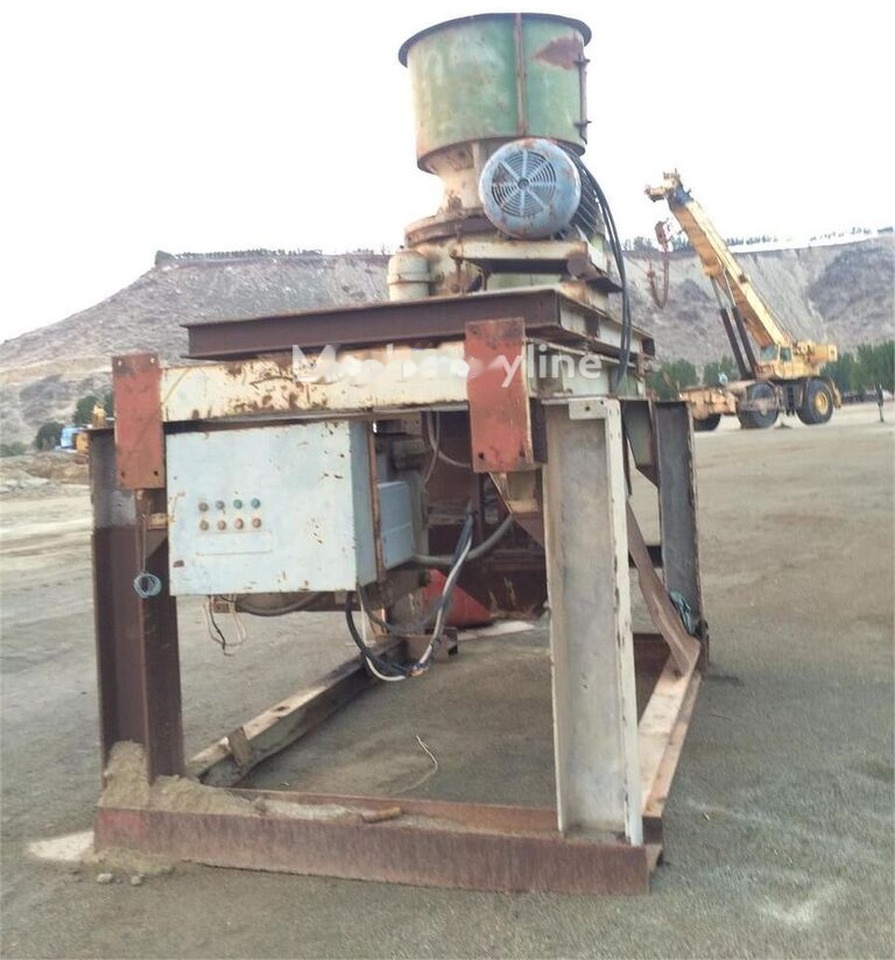 Concasseur à cône Svedala-Demag H3000: photos 6 Concasseur à cône Svedala-Demag H3000: photos 6