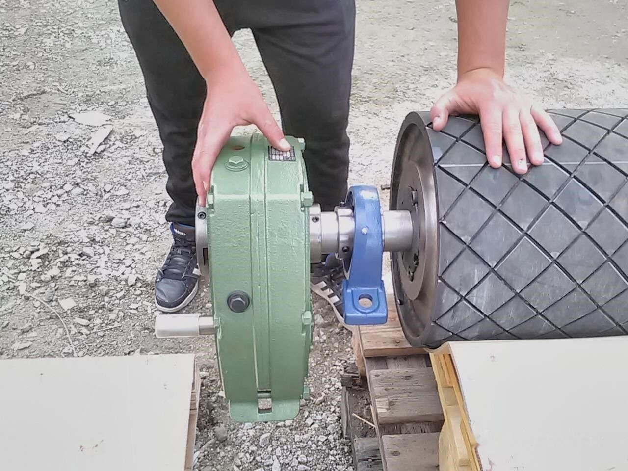 For KINGLINK B1200 belt conveyor - Moteur et pièces: photos 1 For KINGLINK B1200 belt conveyor - Moteur et pièces: photos 1