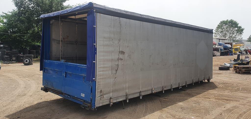 7.20m LENGTH X 2.15m HEIGHT X 2.45m WIDTH - Carrosserie bâchee: photos 3 7.20m LENGTH X 2.15m HEIGHT X 2.45m WIDTH - Carrosserie bâchee: photos 3
