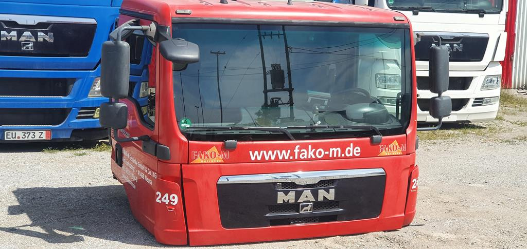 MAN TGM - Cabine pour Camion: photos 2 MAN TGM - Cabine pour Camion: photos 2