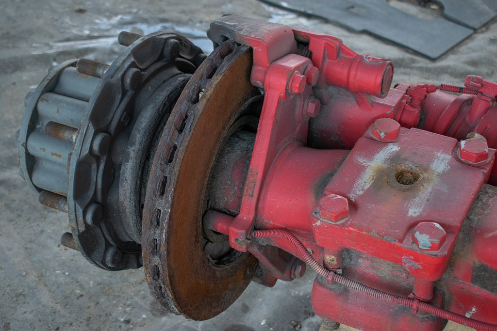 MERCEDES-BENZ ACTROS MP II DIFFERENTIAL - PASSENGER - Étrier de frein pour Camion: photos 2 MERCEDES-BENZ ACTROS MP II DIFFERENTIAL - PASSENGER - Étrier de frein pour Camion: photos 2