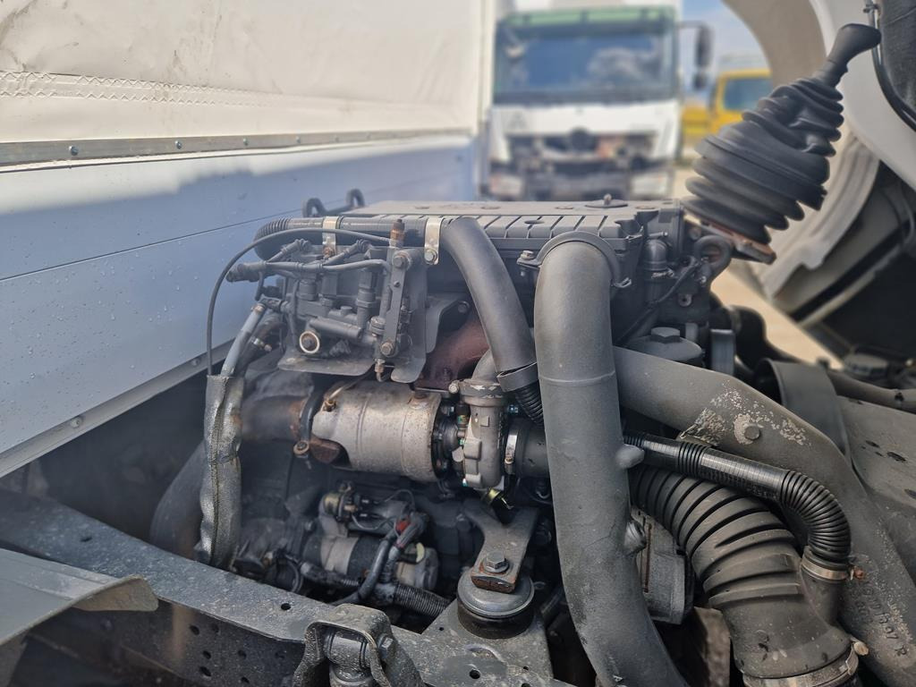 Camion à rideaux coulissants MERCEDES-BENZ ATEGO 816: photos 7 Camion à rideaux coulissants MERCEDES-BENZ ATEGO 816: photos 7