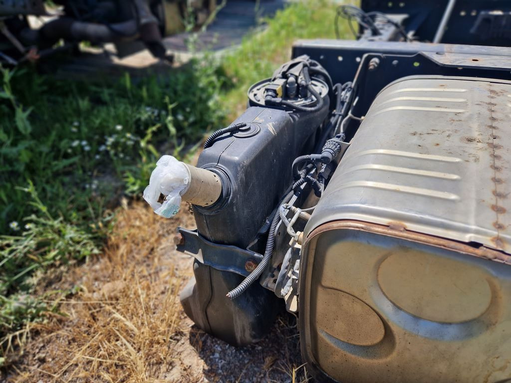 MERCEDES-BENZ ATEGO - A 970 470 0815 - AdBlue réservoir pour Camion: photos 2 MERCEDES-BENZ ATEGO - A 970 470 0815 - AdBlue réservoir pour Camion: photos 2