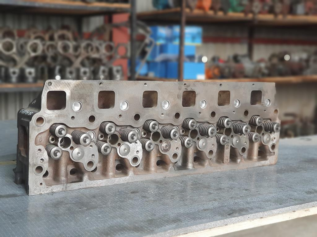 MERCEDES-BENZ ATEGO OM 906 - 6 CYLINDER - Culasse pour Camion: photos 4 MERCEDES-BENZ ATEGO OM 906 - 6 CYLINDER - Culasse pour Camion: photos 4