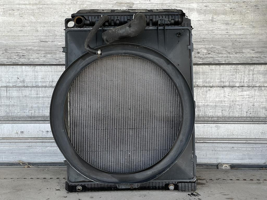 MERCEDES-BENZ AXOR - BEHR 376 721 261 - Radiateur pour Camion: photos 2 MERCEDES-BENZ AXOR - BEHR 376 721 261 - Radiateur pour Camion: photos 2