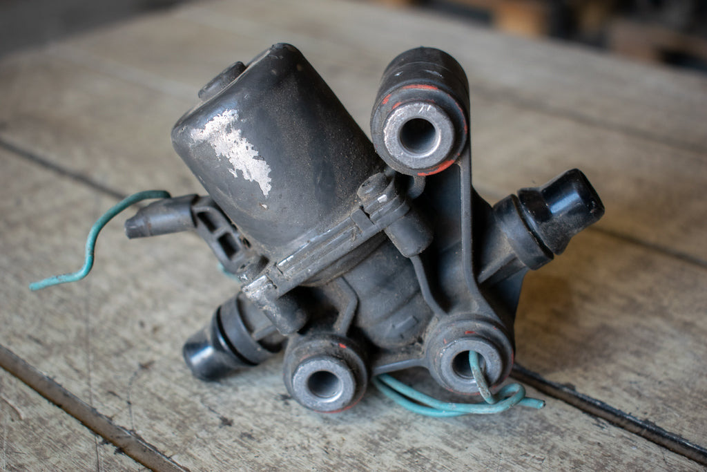 MERCEDES-BENZ BLUETEC VALVE - Système d'échappement pour Camion: photos 2 MERCEDES-BENZ BLUETEC VALVE - Système d'échappement pour Camion: photos 2