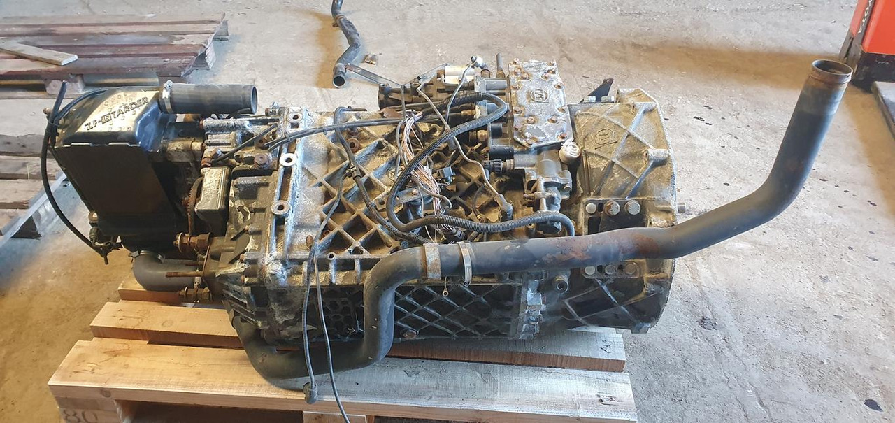 ZF NEW ECOSPLIT 16 S 2521 TO 13,80 - 0,84 - Boîte de vitesse pour Camion: photos 3 ZF NEW ECOSPLIT 16 S 2521 TO 13,80 - 0,84 - Boîte de vitesse pour Camion: photos 3