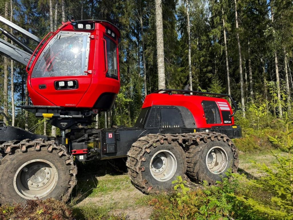 Komatsu 931 XC - Abatteuse: photos 4 Komatsu 931 XC - Abatteuse: photos 4