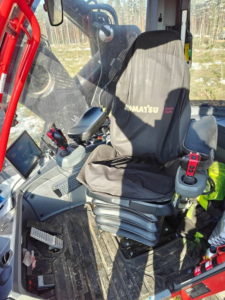 Abatteuse Komatsu 931 XC: photos 19 Abatteuse Komatsu 931 XC: photos 19