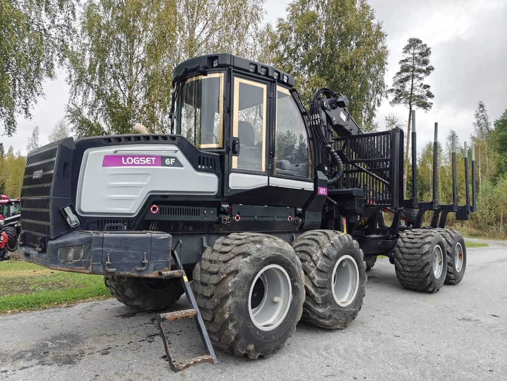 Logset 6 F GT - Porteur: photos 1 Logset 6 F GT - Porteur: photos 1
