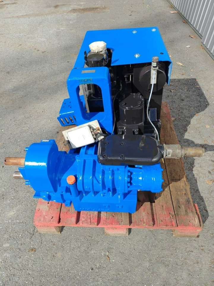 Mouvex TYPHON II-13R15L - Compresseur d'air: photos 4 Mouvex TYPHON II-13R15L - Compresseur d'air: photos 4