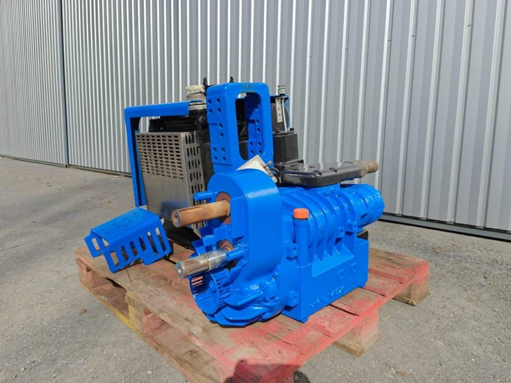 Mouvex TYPHON II-13R15L - Compresseur d'air: photos 3 Mouvex TYPHON II-13R15L - Compresseur d'air: photos 3