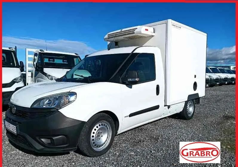 Fiat DOBLO - Utilitaire frigorifique: photos 1 Fiat DOBLO - Utilitaire frigorifique: photos 1