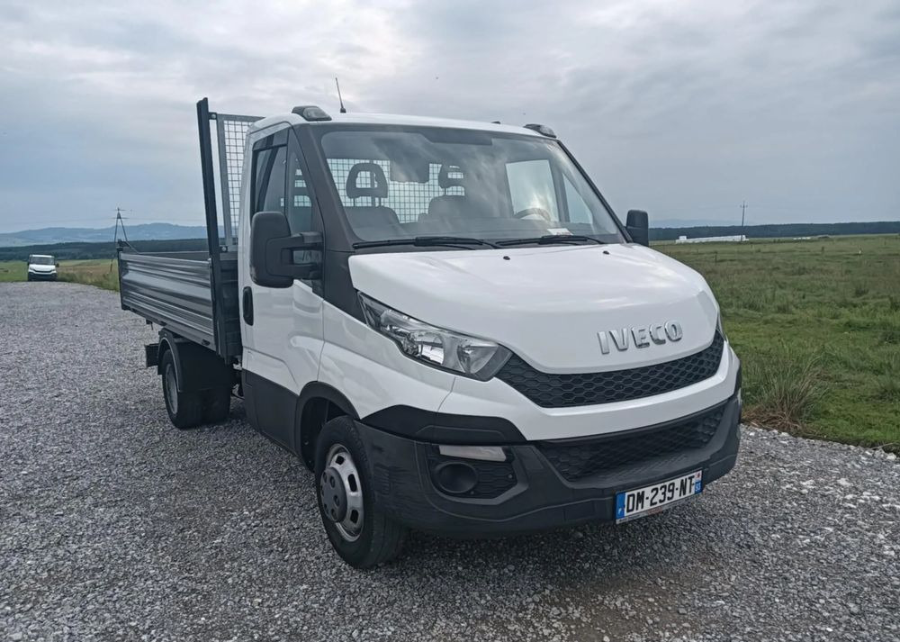Iveco 35C13, 35C12, 35C14, 35C15 — crédit-bail Iveco 35C13, 35C12, 35C14, 35C15: photos 7