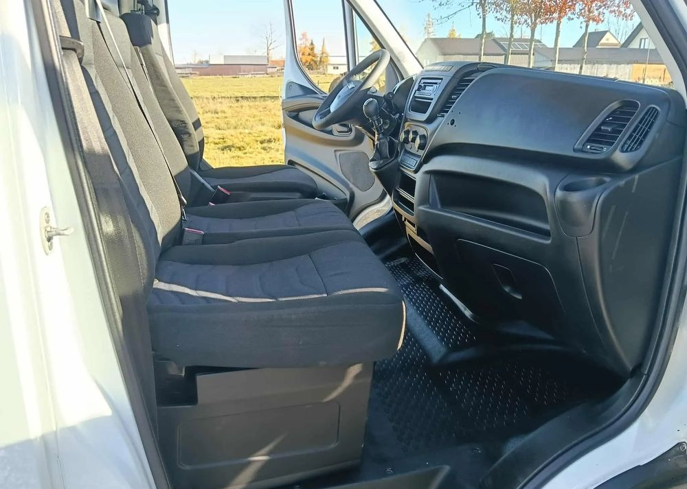 Iveco DAILY 35C13, 35C13, 35C15 - Utilitaire benne: photos 5 Iveco DAILY 35C13, 35C13, 35C15 - Utilitaire benne: photos 5