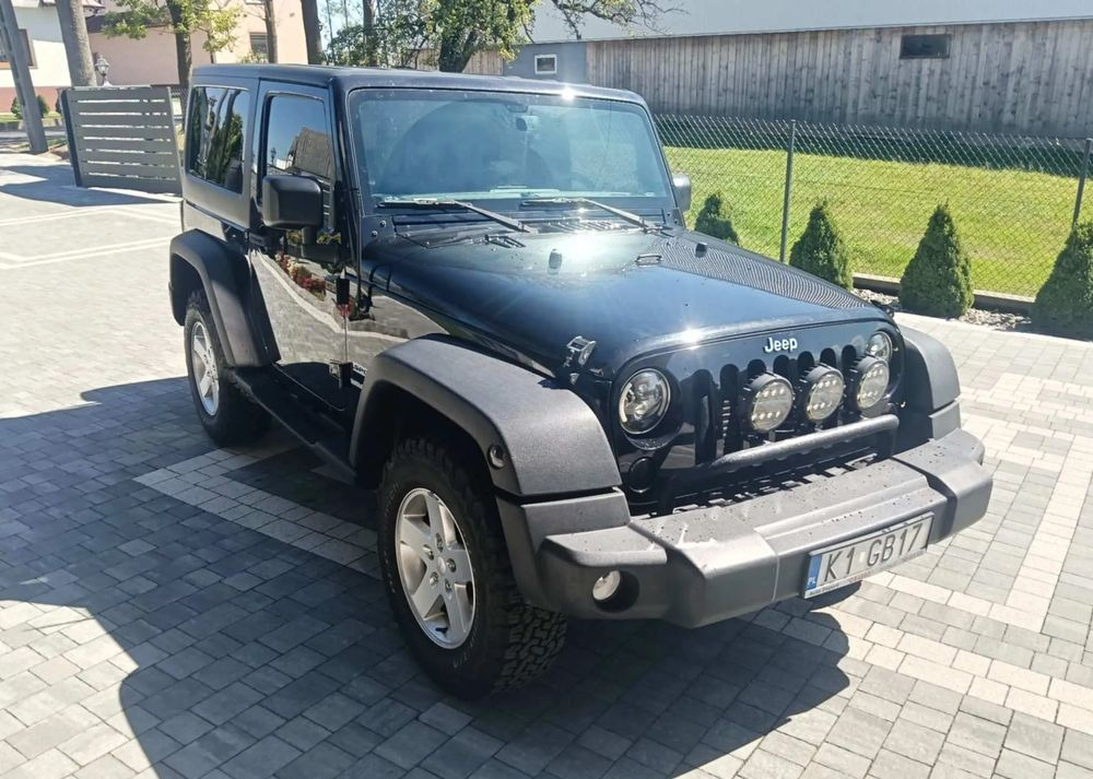 Jeep Wrangler 2.8 CRD Sport - Cabriolet: photos 1 Jeep Wrangler 2.8 CRD Sport - Cabriolet: photos 1
