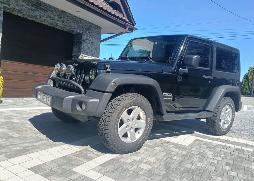 Jeep Wrangler 2.8 CRD Sport - Cabriolet: photos 2 Jeep Wrangler 2.8 CRD Sport - Cabriolet: photos 2
