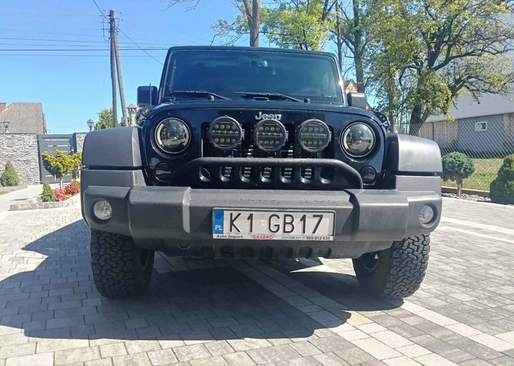 Jeep Wrangler 2.8 CRD Sport - Cabriolet: photos 4 Jeep Wrangler 2.8 CRD Sport - Cabriolet: photos 4