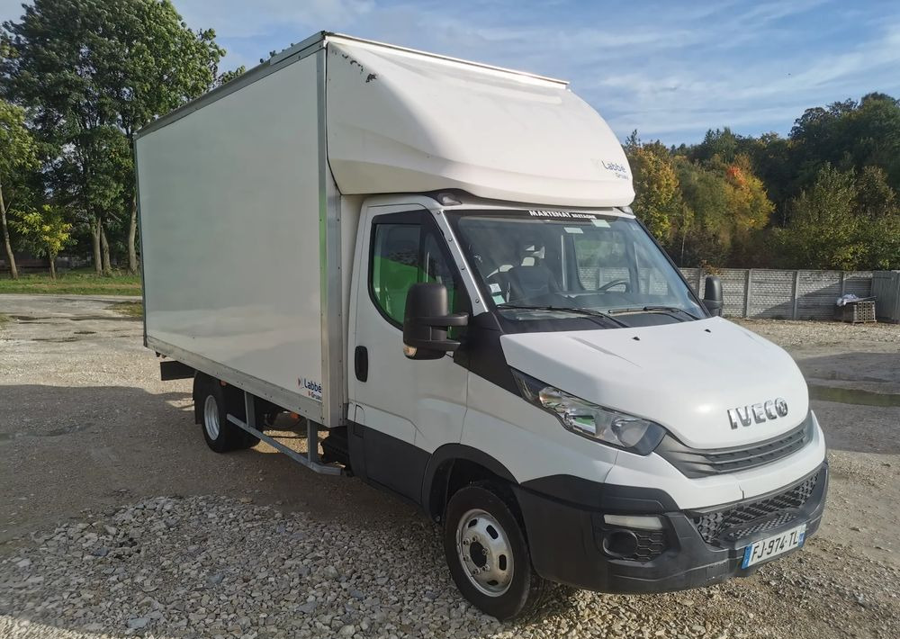 Iveco 3.0-150KM Daily 35C15 Kontener długi rama 35-150 kiper Klimatyzacja długi rozstaw - Fourgon grand volume: photos 3 Iveco 3.0-150KM Daily 35C15 Kontener długi rama 35-150 kiper Klimatyzacja długi rozstaw - Fourgon grand volume: photos 3