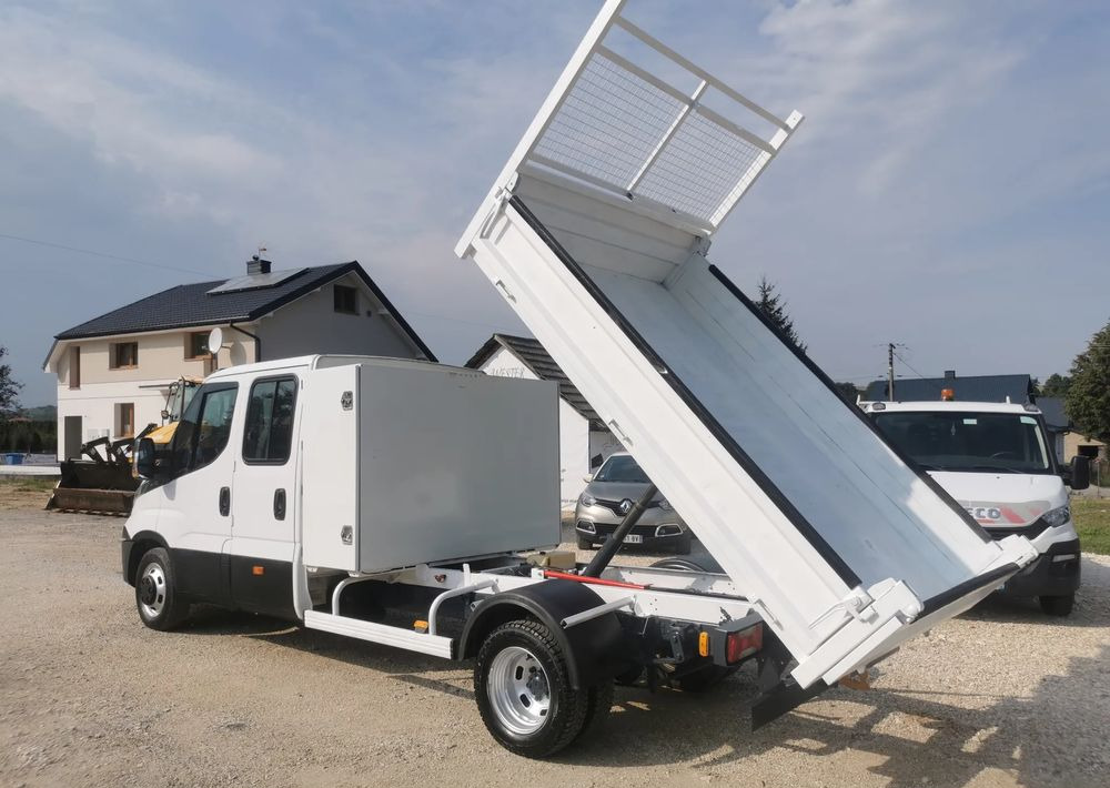 Iveco Daily 35C13 Brygadówka Klima 35-130 wywrotka kiper doka Dubel - Utilitaire benne: photos 4 Iveco Daily 35C13 Brygadówka Klima 35-130 wywrotka kiper doka Dubel - Utilitaire benne: photos 4