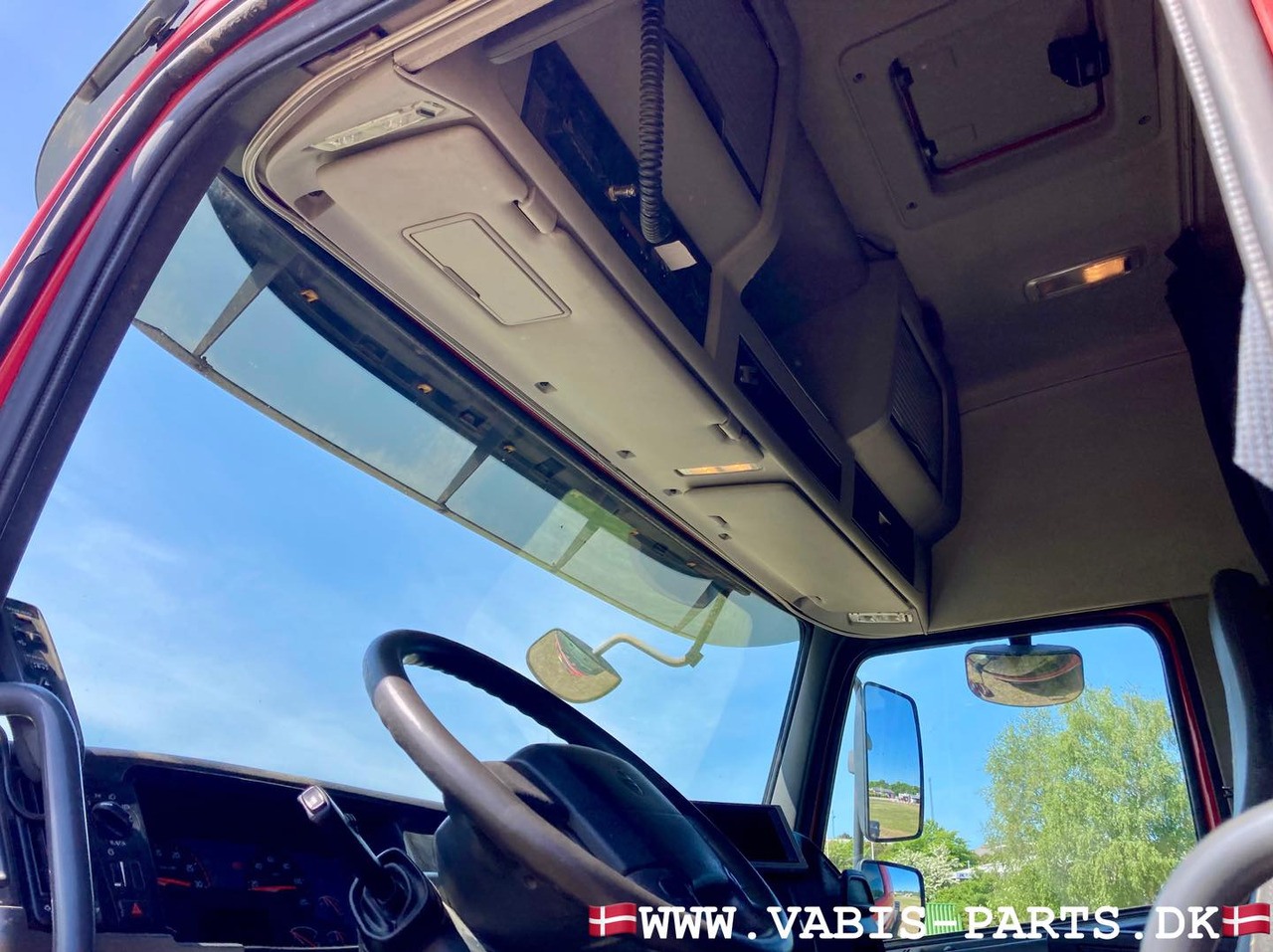 Volvo FMX 460 Volvo FMX With Palfinger Hook lift - Camion porte-conteneur/ Caisse mobile: photos 3 Volvo FMX 460 Volvo FMX With Palfinger Hook lift - Camion porte-conteneur/ Caisse mobile: photos 3